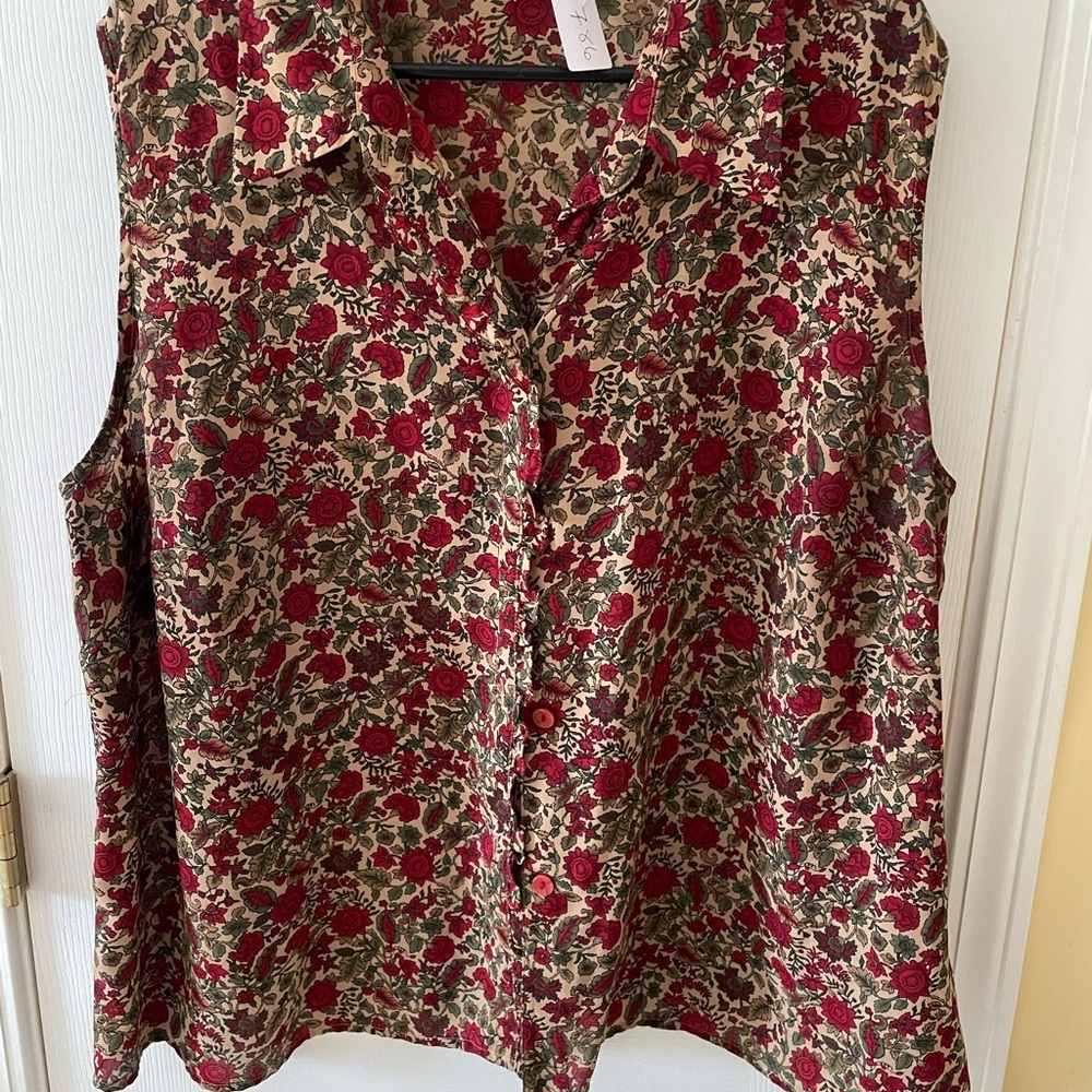 🌹 Judith Hart Floral Sleeveless Button Front Blouse 22W 🌹